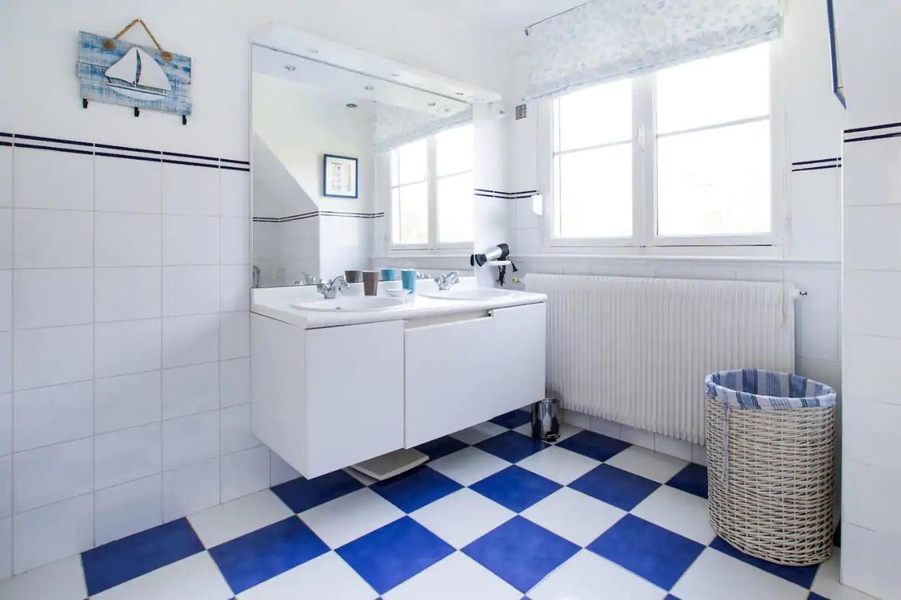 Les Glycines Bed & Breakfast Croix Luaran gambar