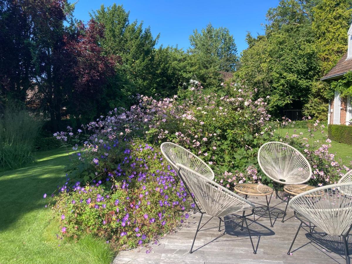 Les Glycines Bed & Breakfast Croix Luaran gambar