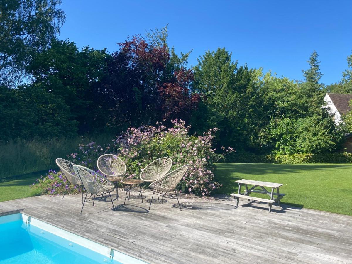 Les Glycines Bed & Breakfast Croix Luaran gambar